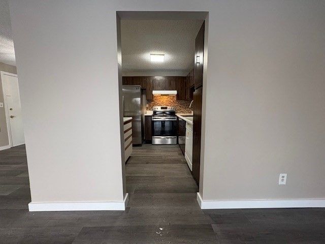 80 Damon Rd 4302, Northampton, MA 01060