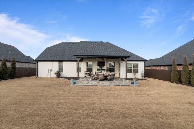 431 Ceola Avenue, Springdale, AR 72762