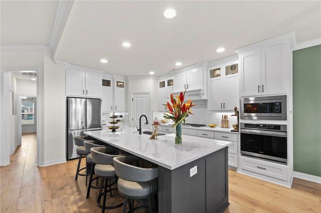 431 Ceola Avenue, Springdale, AR 72762