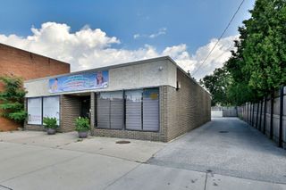 1157 E ALGONQUIN Road, Des Plaines, IL 60016