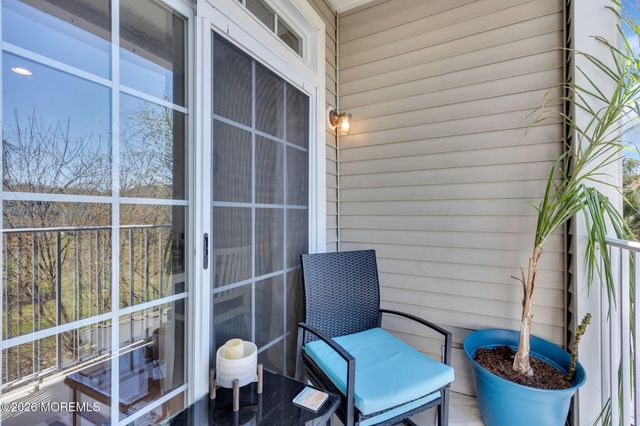 126 Melanie Way 1903, Manahawkin, NJ 08050