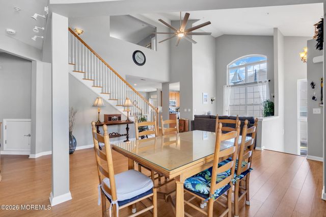 126 Melanie Way 1903, Manahawkin, NJ 08050