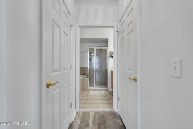 126 Melanie Way 1903, Manahawkin, NJ 08050