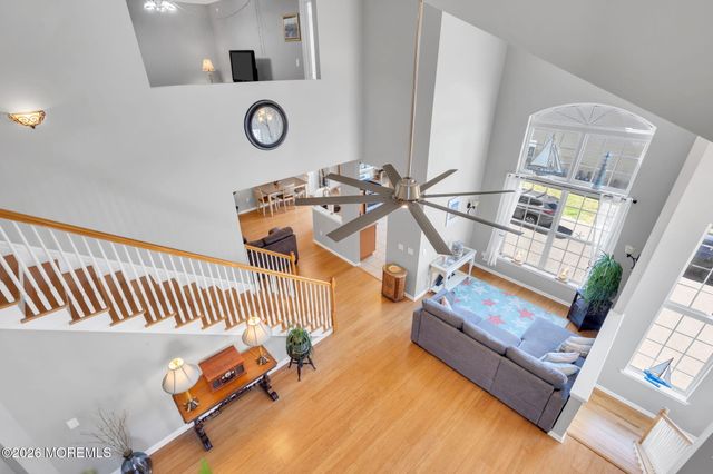 126 Melanie Way 1903, Manahawkin, NJ 08050