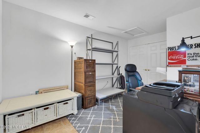 126 Melanie Way 1903, Manahawkin, NJ 08050