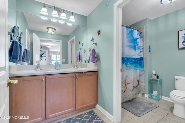 126 Melanie Way 1903, Manahawkin, NJ 08050