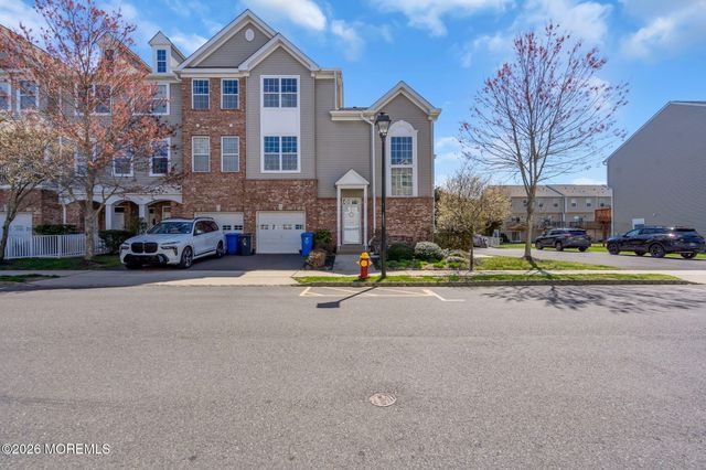 126 Melanie Way 1903, Manahawkin, NJ 08050
