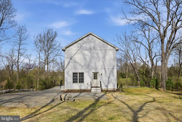 436 SUMMERVILLE RD, Boyce, VA 22620