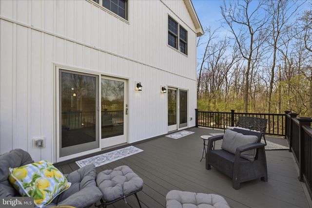 436 SUMMERVILLE RD, Boyce, VA 22620
