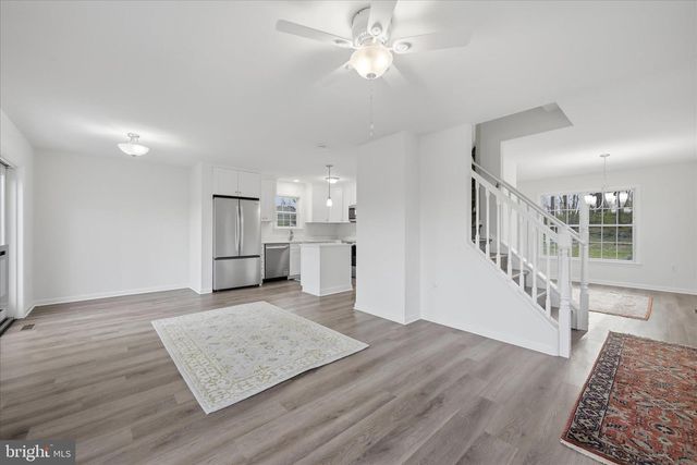 436 SUMMERVILLE RD, Boyce, VA 22620