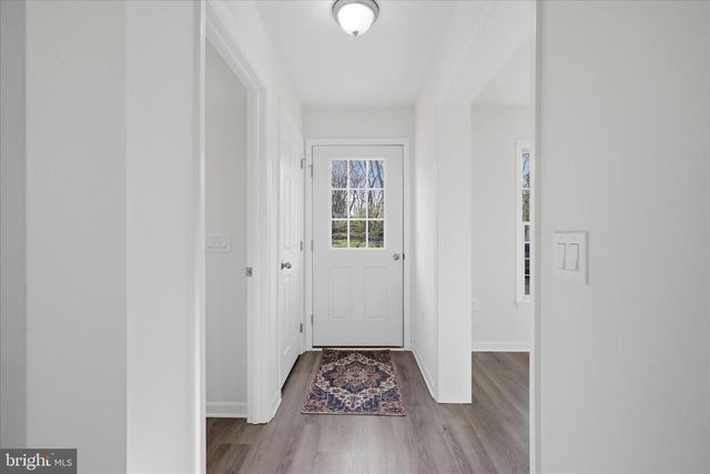 436 SUMMERVILLE RD, Boyce, VA 22620