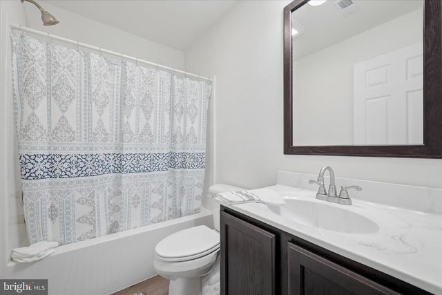 436 SUMMERVILLE RD, Boyce, VA 22620