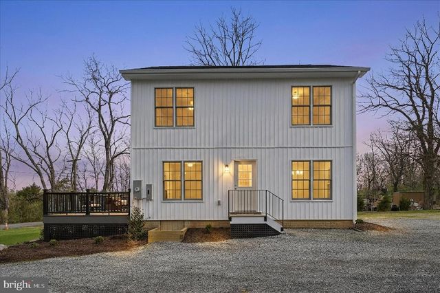 436 SUMMERVILLE RD, Boyce, VA 22620