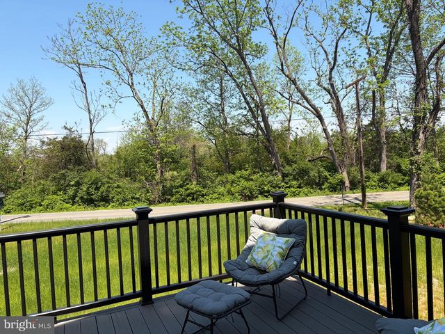 436 SUMMERVILLE RD, Boyce, VA 22620