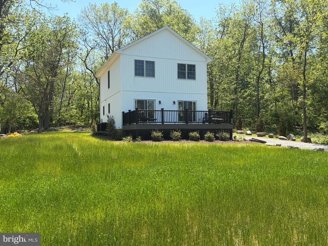 436 SUMMERVILLE RD, Boyce, VA 22620