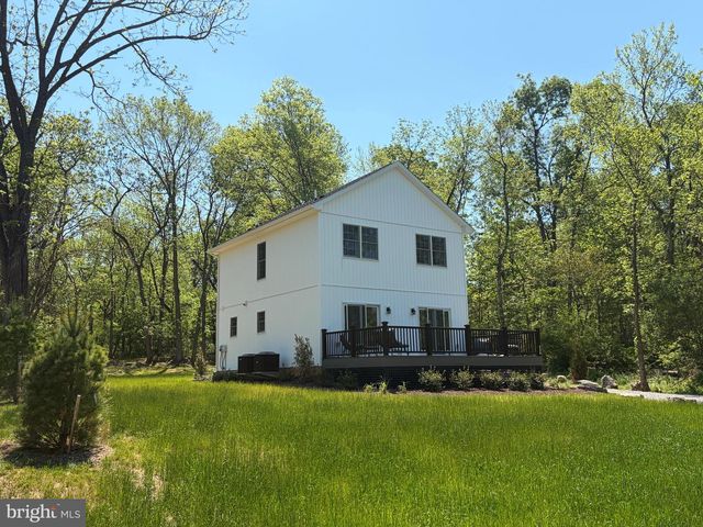 436 SUMMERVILLE RD, Boyce, VA 22620