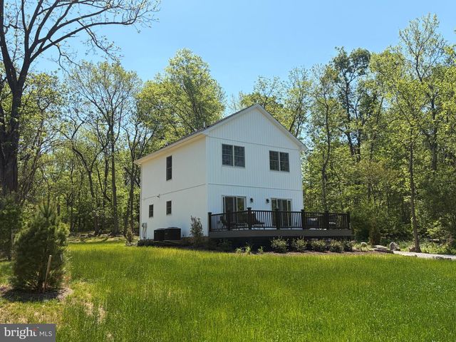 436 SUMMERVILLE RD, Boyce, VA 22620