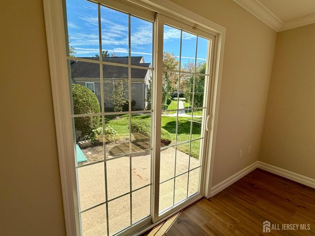 10 Betsy Ross Drive B, Monroe, NJ 08831