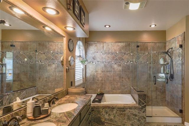 7800 Four Seasons Drive, Las Vegas, NV 89129