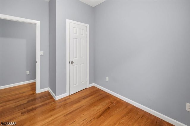 422 18th Avenue, Newark City, NJ 07108