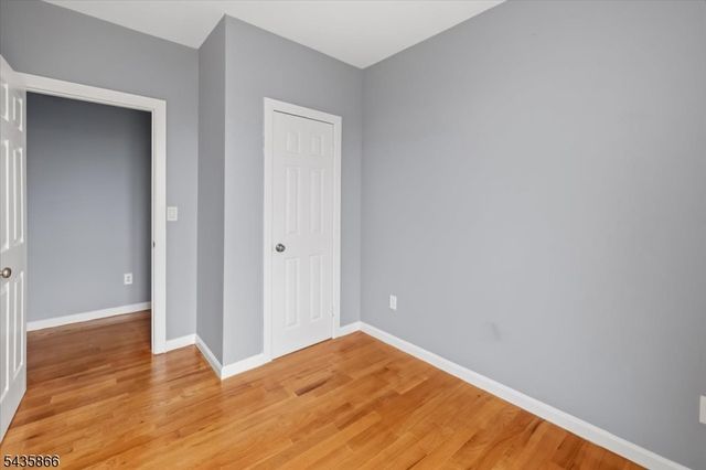 422 18th Avenue, Newark City, NJ 07108