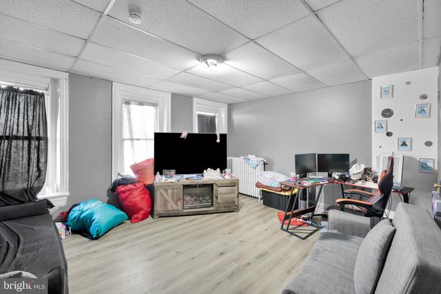 318-320 N 7TH ST, Allentown, PA 18102