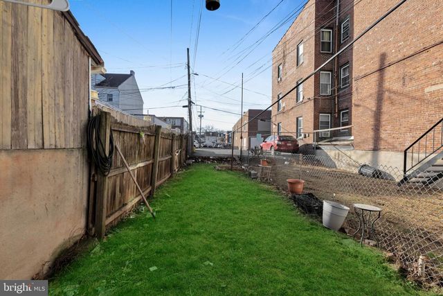 318-320 N 7TH ST, Allentown, PA 18102