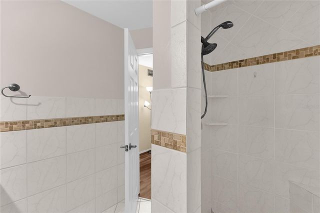 5 GUMTREE COURT, Winter Springs, FL 32708