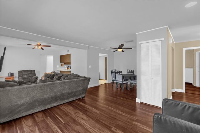 5 GUMTREE COURT, Winter Springs, FL 32708