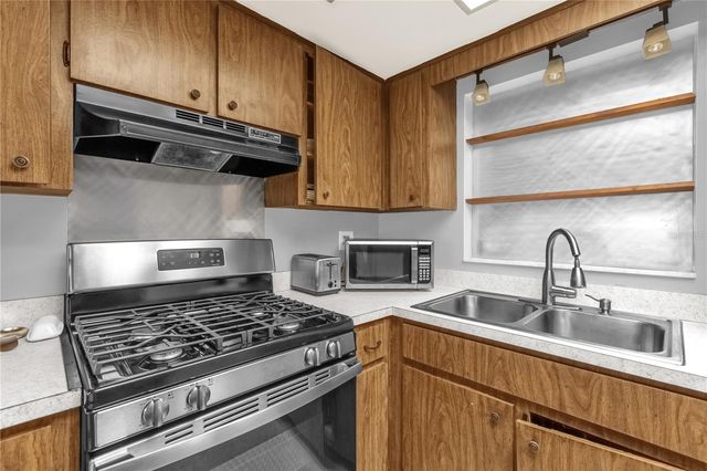 5 GUMTREE COURT, Winter Springs, FL 32708