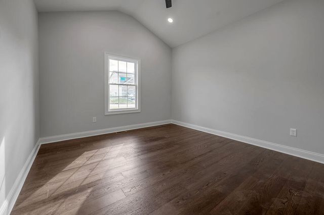 109 Linzi Way, Paris, KY 40361
