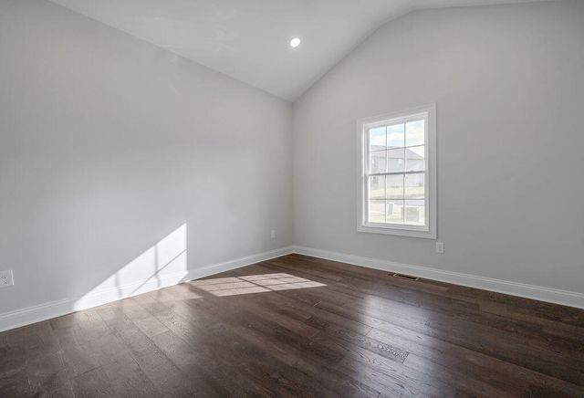 109 Linzi Way, Paris, KY 40361