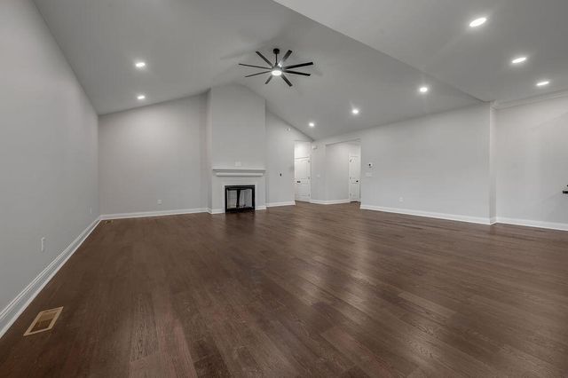 109 Linzi Way, Paris, KY 40361