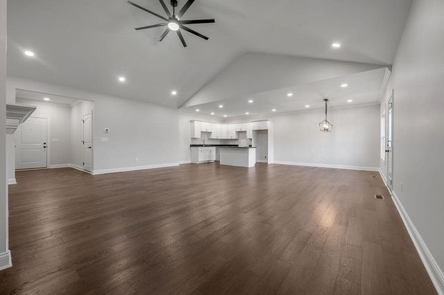 109 Linzi Way, Paris, KY 40361