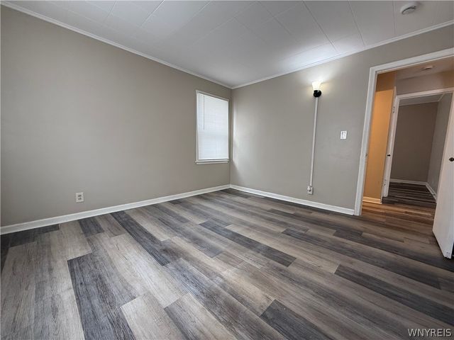 2456 South Avenue, Niagara Falls, NY 14305