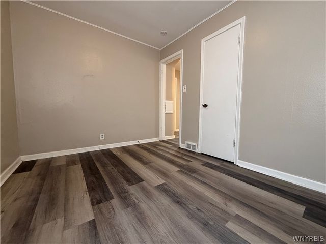 2456 South Avenue, Niagara Falls, NY 14305