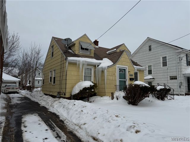 2456 South Avenue, Niagara Falls, NY 14305