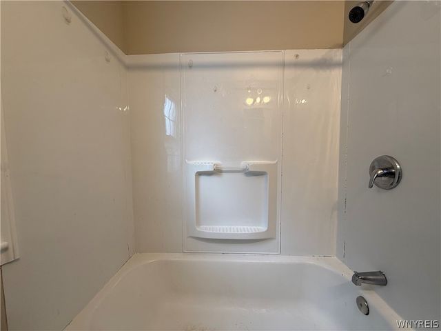 2456 South Avenue, Niagara Falls, NY 14305