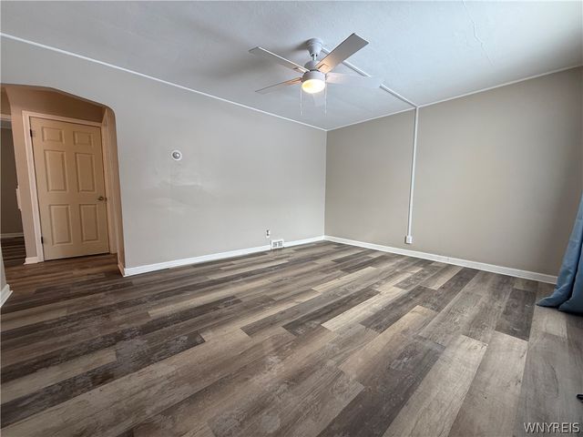 2456 South Avenue, Niagara Falls, NY 14305