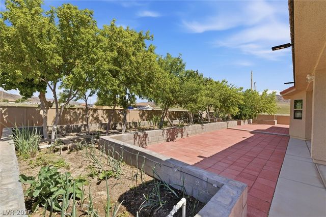 550 Fangio Lane, Pahrump, NV 89060