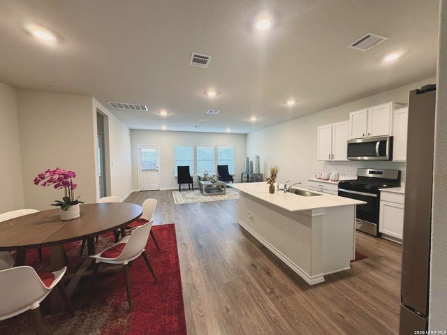 21252 MILLSTREAM BND, San Antonio, TX 78266