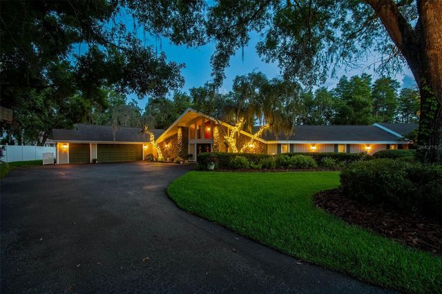 16205 SENTRY WOOD COURT, Odessa, FL 33556