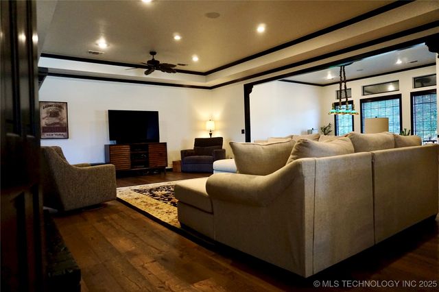 712 Franklin Court, Ardmore, OK 73401