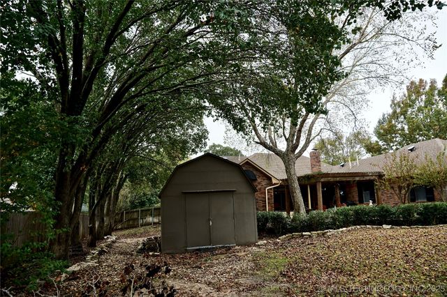 712 Franklin Court, Ardmore, OK 73401