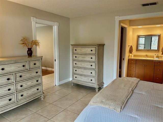 2584 LAURELWOOD DRIVE 15C, Clearwater, FL 33763