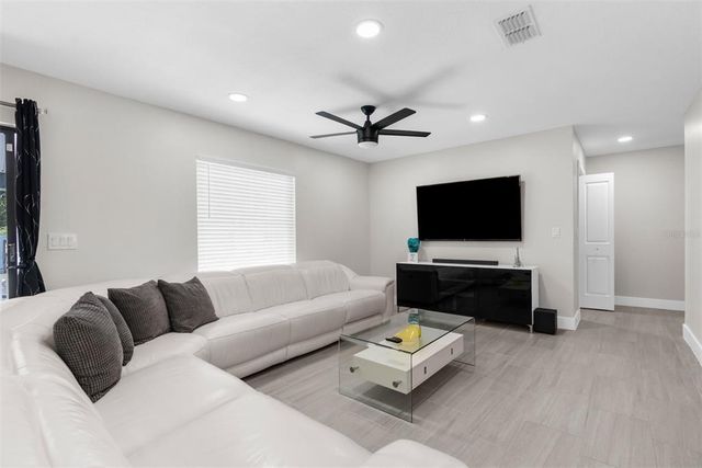 1156 BATTERSEA AVENUE, Spring Hill, FL 34609