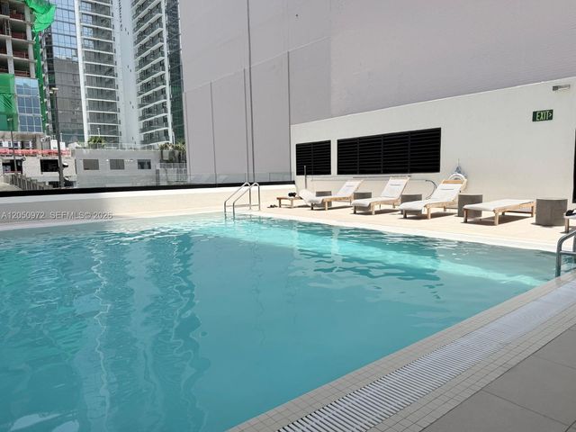 225 N Miami Ave 308, Miami, FL 33128