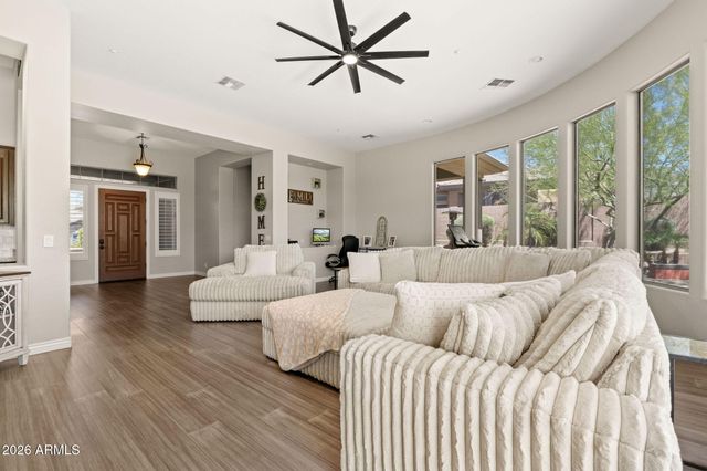 41619 N RIVER BEND Road, Anthem, AZ 85086