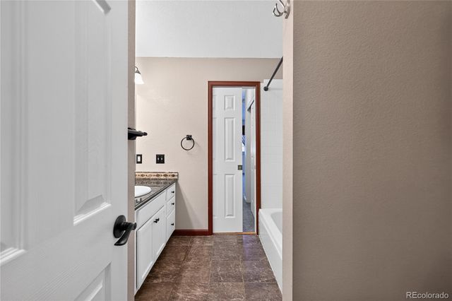5524 W Canyon Trail A, Littleton, CO 80128