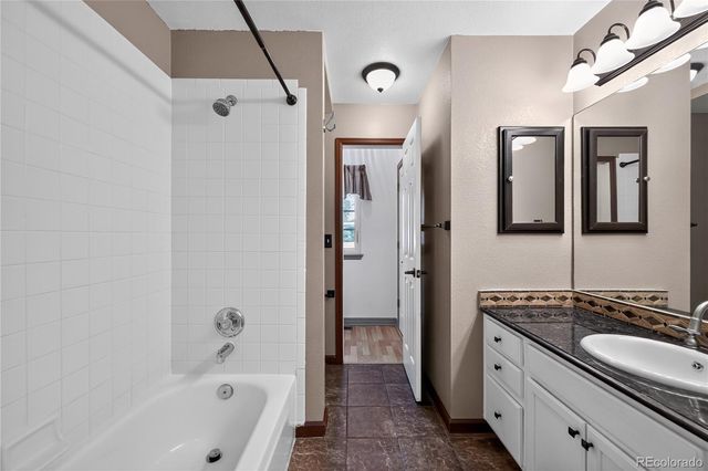5524 W Canyon Trail A, Littleton, CO 80128